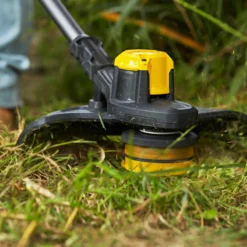 STANLEY FATMAX V20 18V Cordless 33Cm String Trimmer With Brushless Motor (Sfmcstb933M-Gb) 15 STANLEY FATMAX V20 18V Cordless 33Cm String Trimmer With Brushless Motor (Sfmcstb933M-Gb) -Sandtex Shop 12882302 1374843589396589