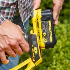 STANLEY FATMAX V20 18V Cordless Hedge Trimmer 55cm (Sfmcht855M1-Gb) -Sandtex Shop 12882306 1494843588929180